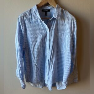 Women’s Ellen Tracy Blue Striped Shirt